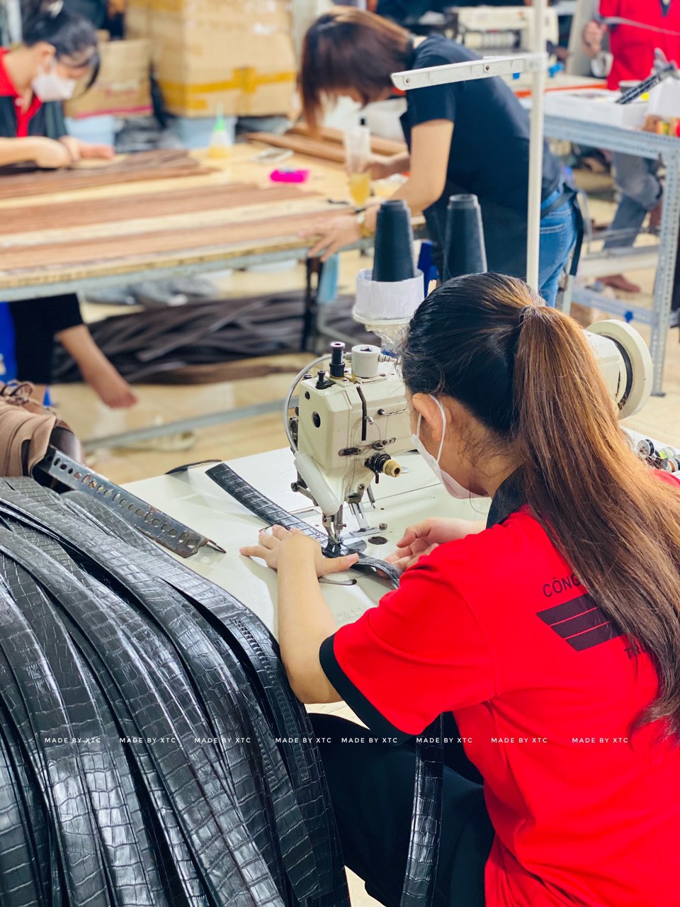 Xưởng ví da uy tín tphcm